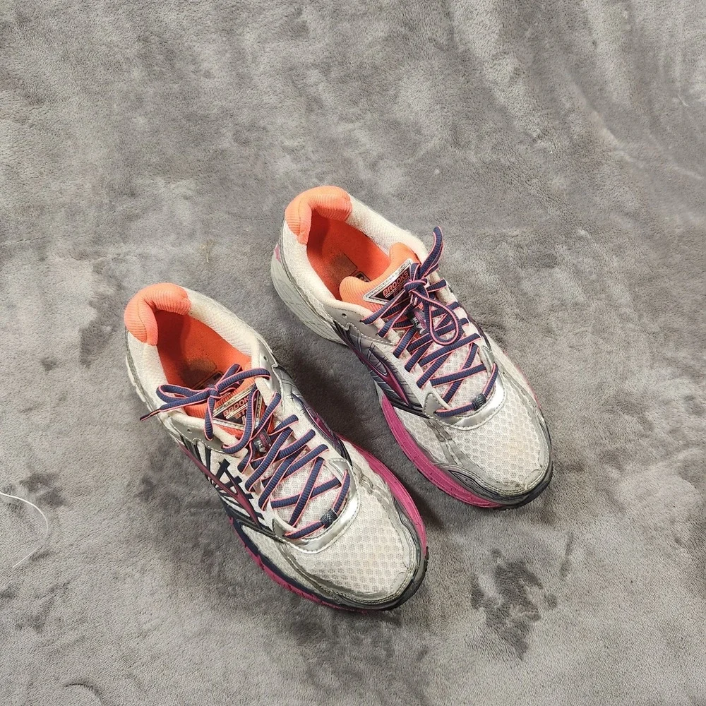 Brooks Shoes Womens 10 Gray Pink Sneakers Road Running Adreneline GTS 14 - Picture 7 of 10